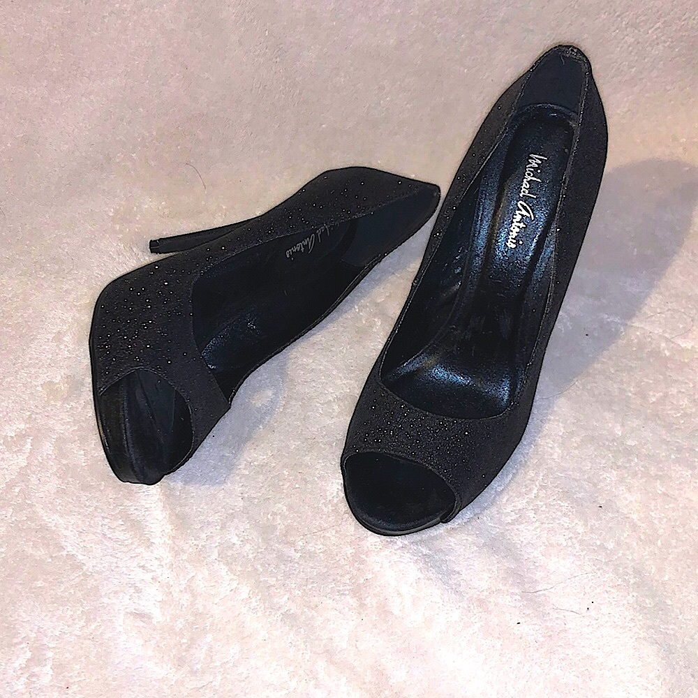 Black high heels.